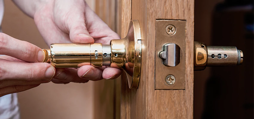 AAA Locksmiths For Lost Car Keys in Burbank, California