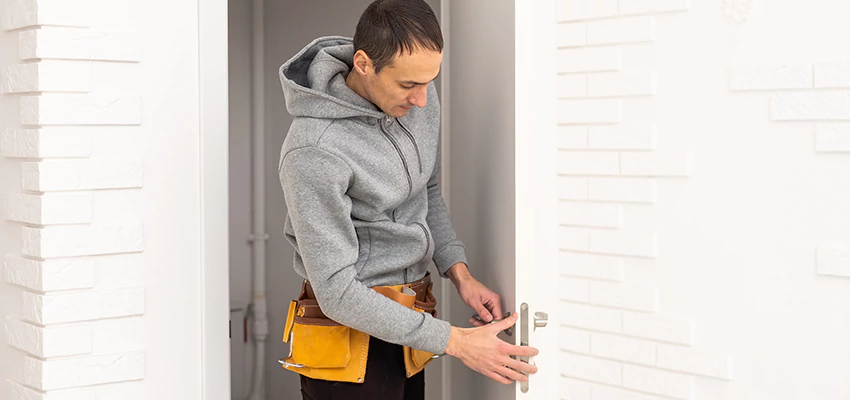 Nighttime Locksmith Near Me in Burbank, CA